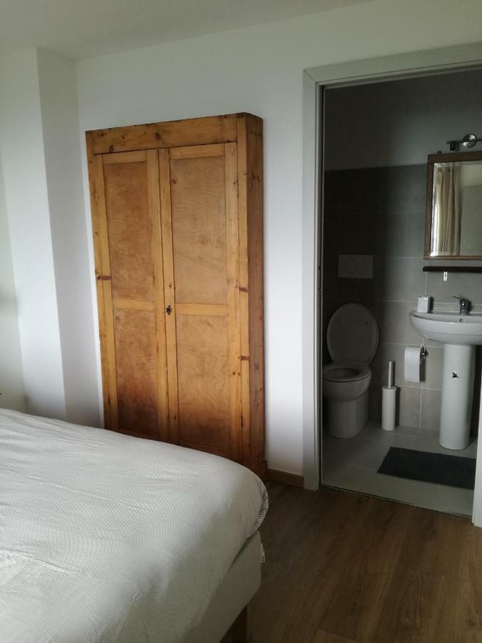 Berzuaia Bed & Breakfast Варацце Экстерьер фото